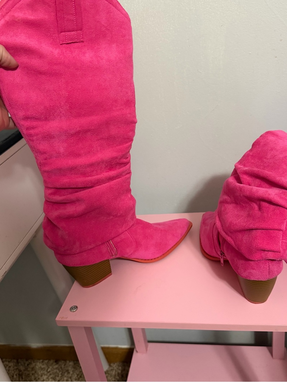 Women's Pink Suede Boots